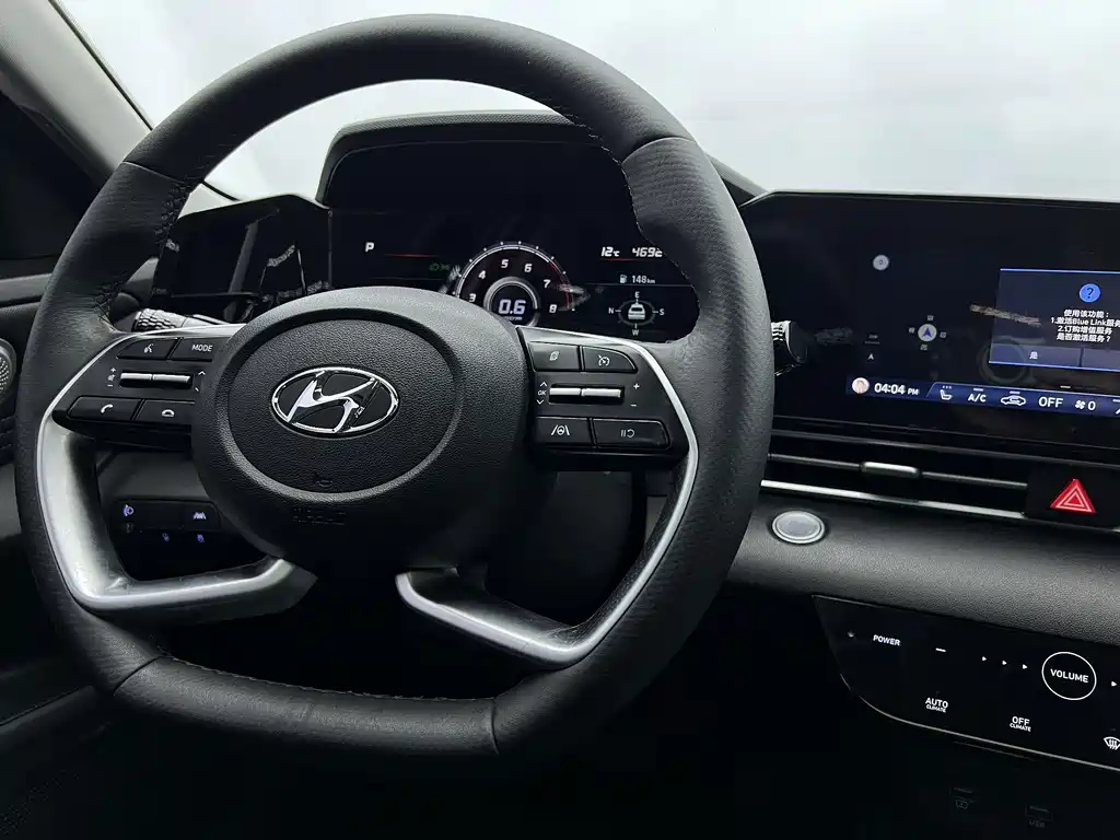 Hyundai Elantra 2022 — фото 10