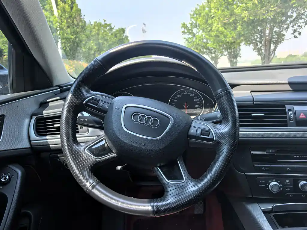 Audi A6L 2018 — фото 9