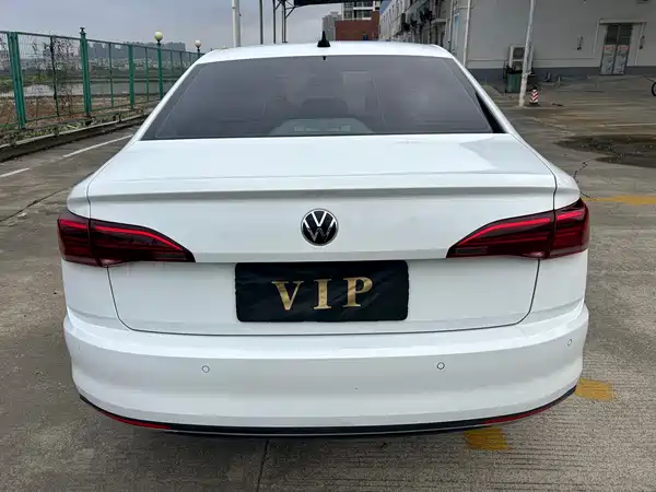 Volkswagen Bora 2021