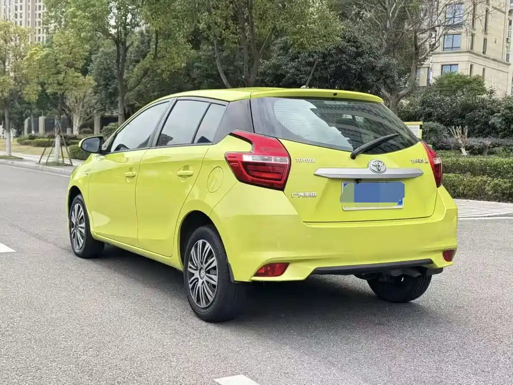 Toyota Yaris L 2017