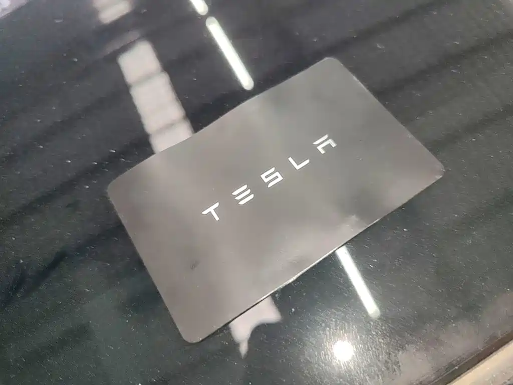 Tesla Model 3 2021 — фото 9