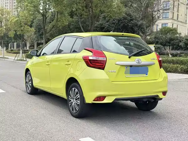 Toyota Yaris L 2017