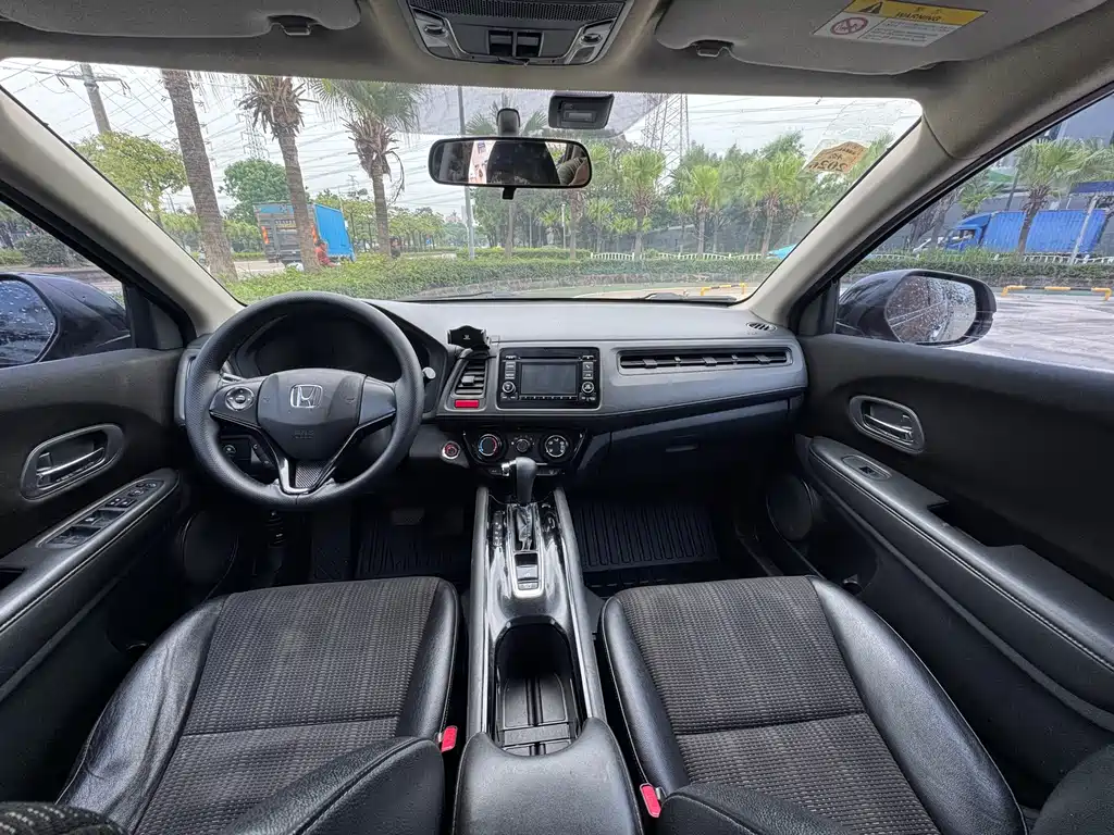 Honda Vezel 2018 — фото 6