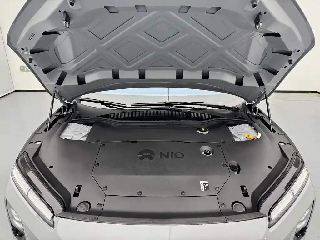 NIO ET5 2025 — фото 16