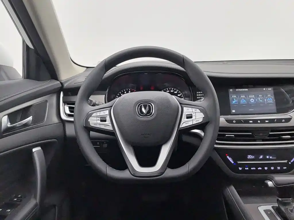 Changan CS35PLUS 2021 — фото 11