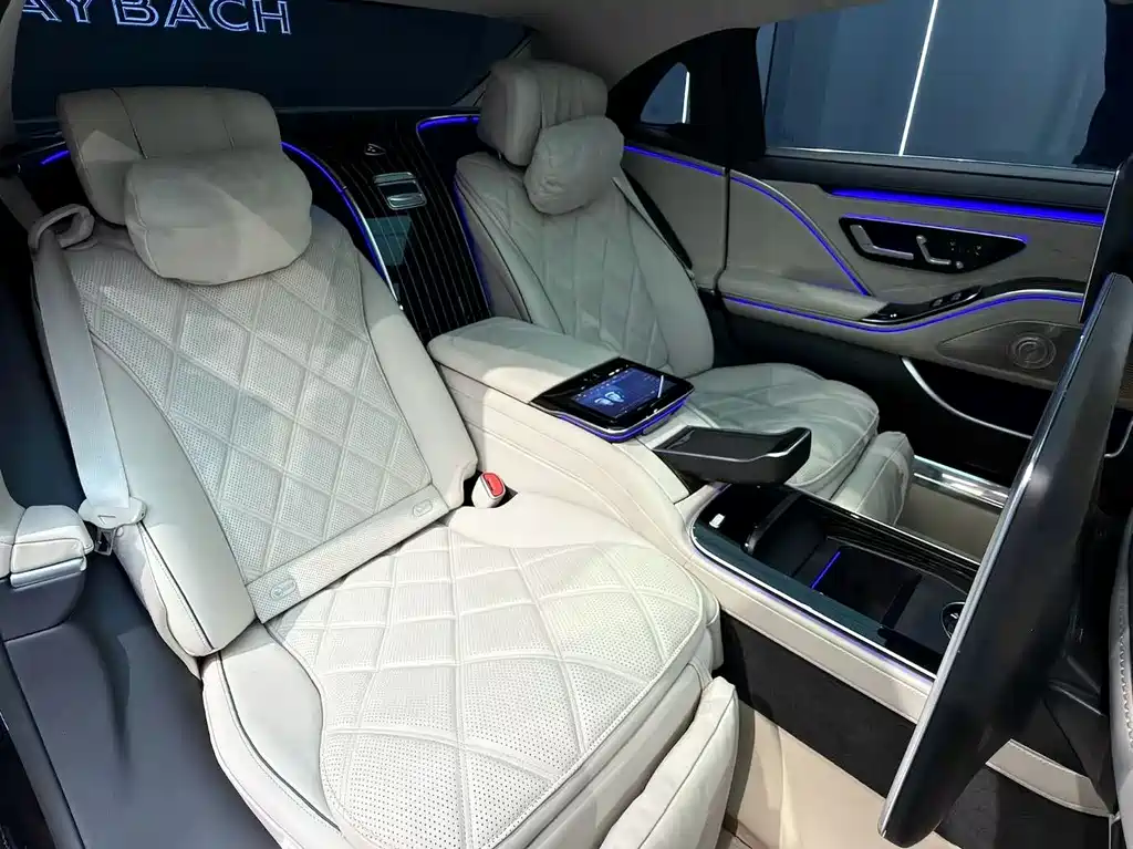 Mercedes-Benz S-Class 2025