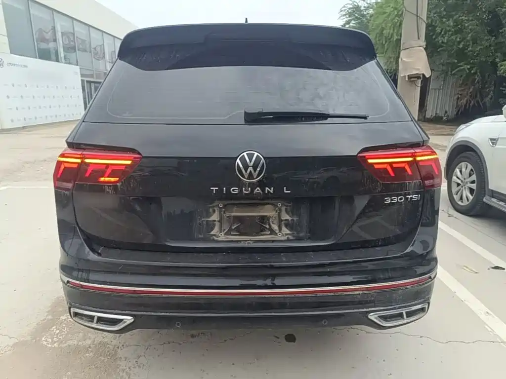 Volkswagen Tiguan L 2023 — фото 6