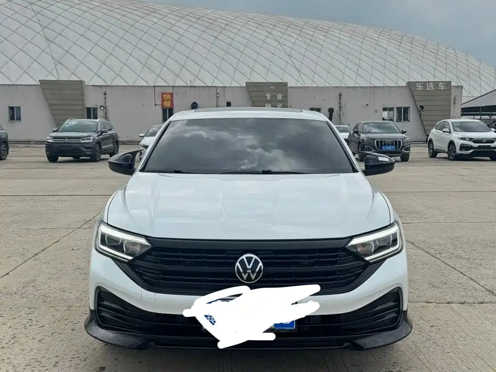 Volkswagen Sagitar 2022