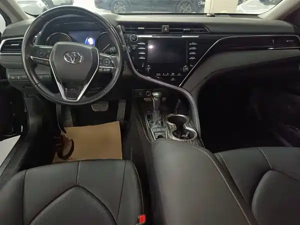 Toyota Camry 2018