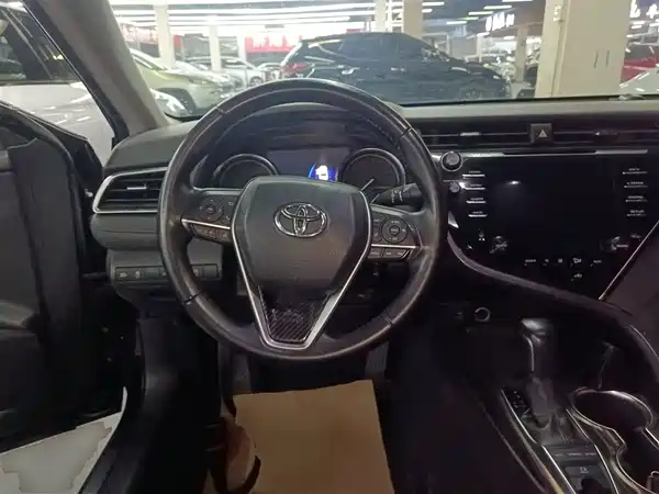 Toyota Camry 2018