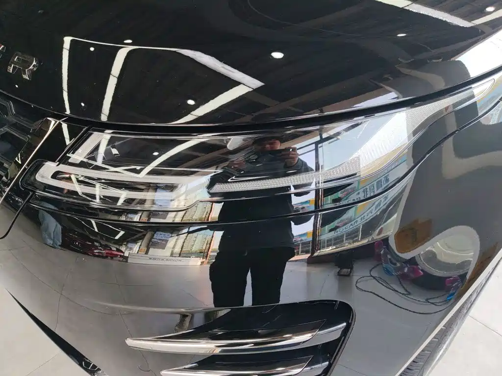Land Rover Range Rover Evoque 2022 — фото 18