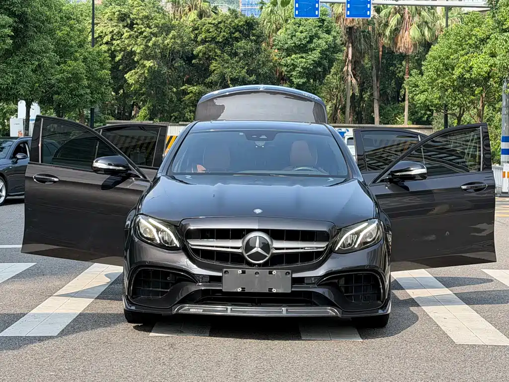 Mercedes-Benz E-Class 2018 — фото 5