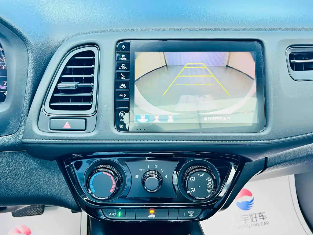 Honda Vezel 2022 — фото 13