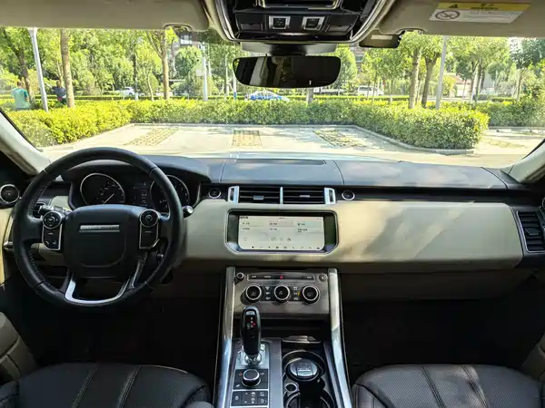 Land Rover Range Rover Sport 2018