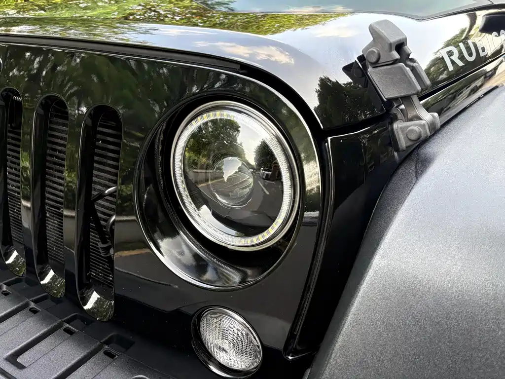 Jeep Wrangler 2016 — фото 17