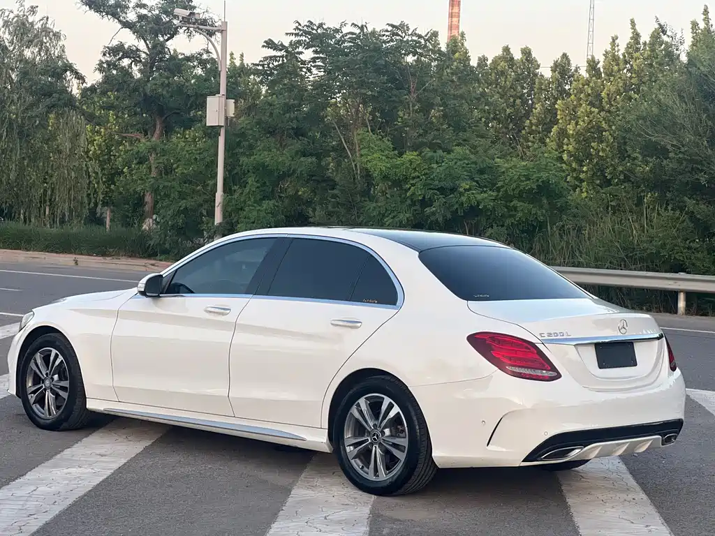 Mercedes-Benz C-Class 2016 — фото 20