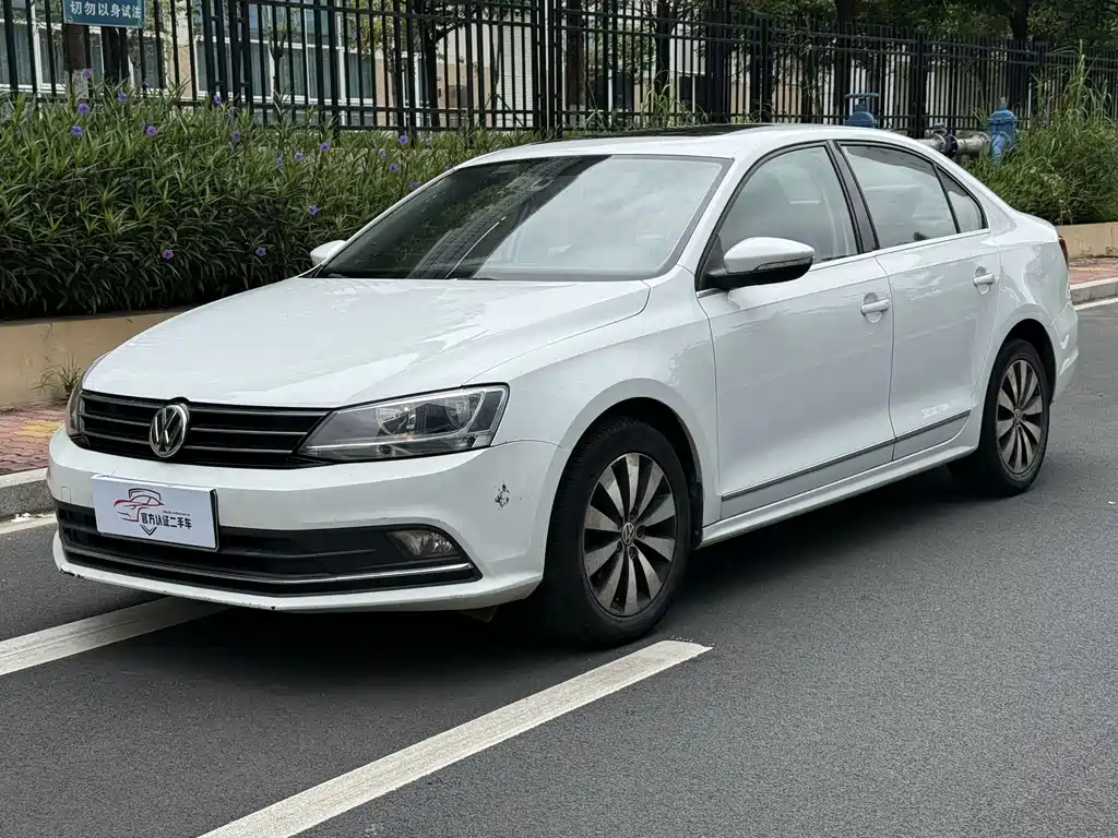 Volkswagen Sagitar 2018 — фото 1