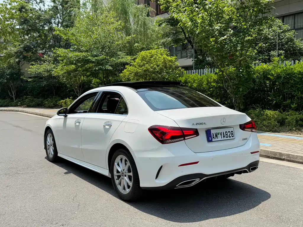 Mercedes-Benz A-Class 2021 — фото 5