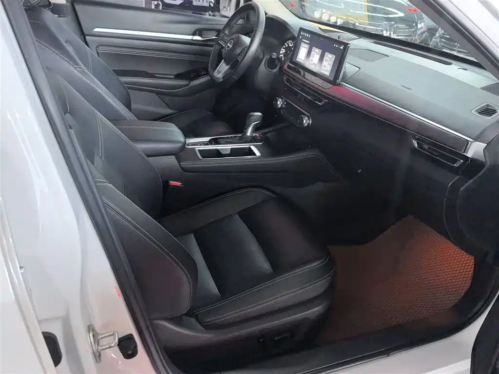 Nissan Teana 2023 — фото 17