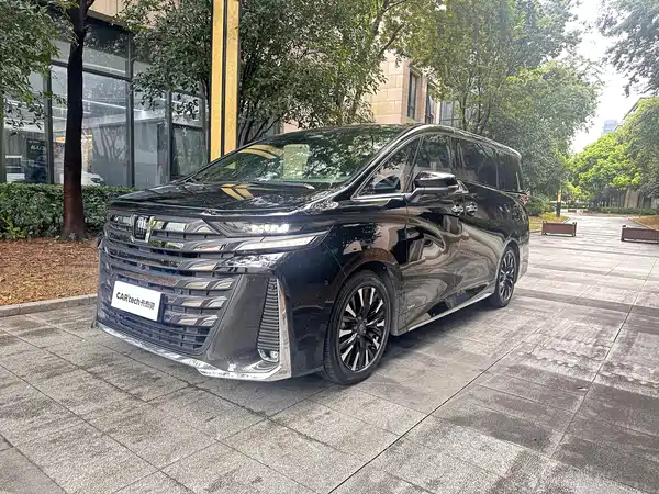 Toyota Vellfire 2023
