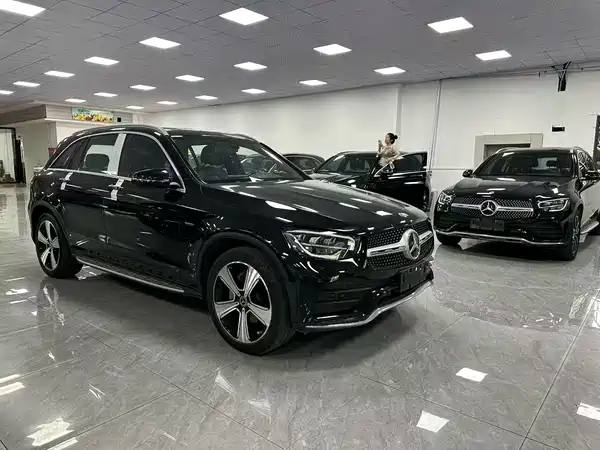 Mercedes-Benz GLC 2023