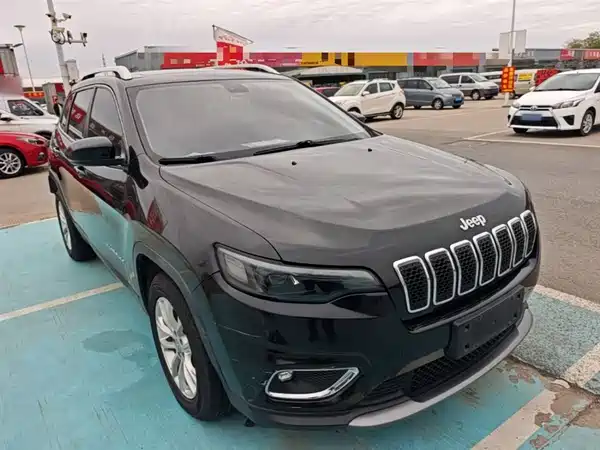 Jeep Cherokee 2019