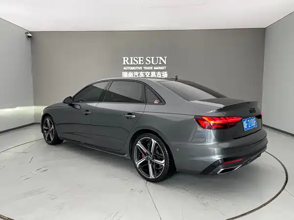 Audi A4L 2022