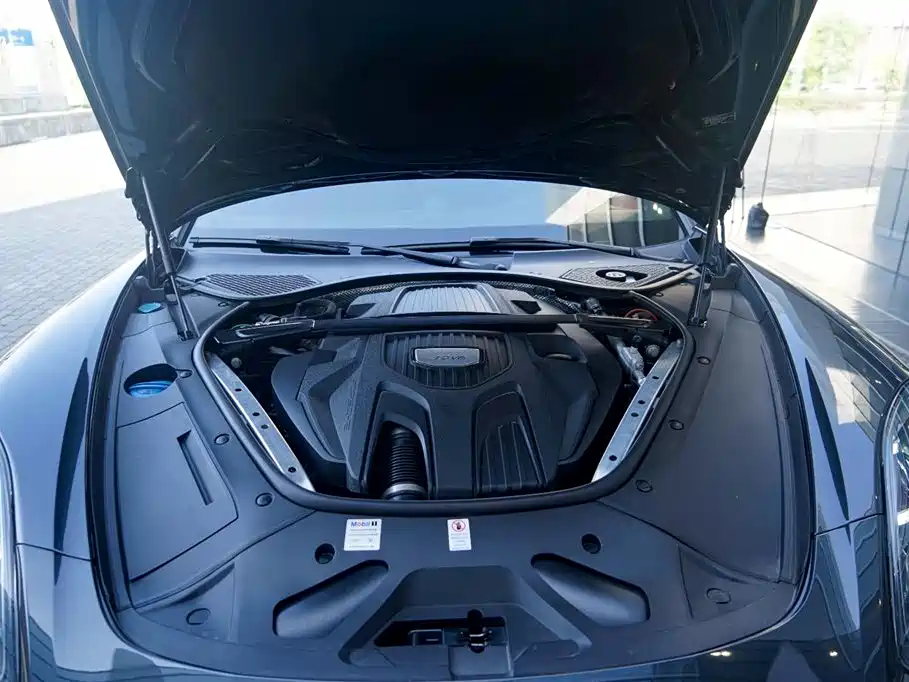 Porsche Panamera 2018 — фото 21
