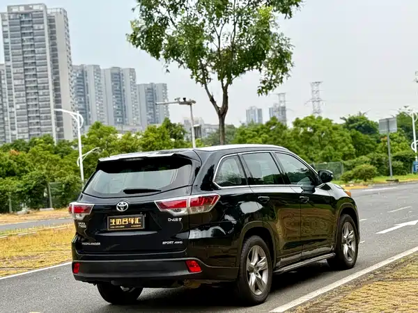 Toyota Highlander 2018