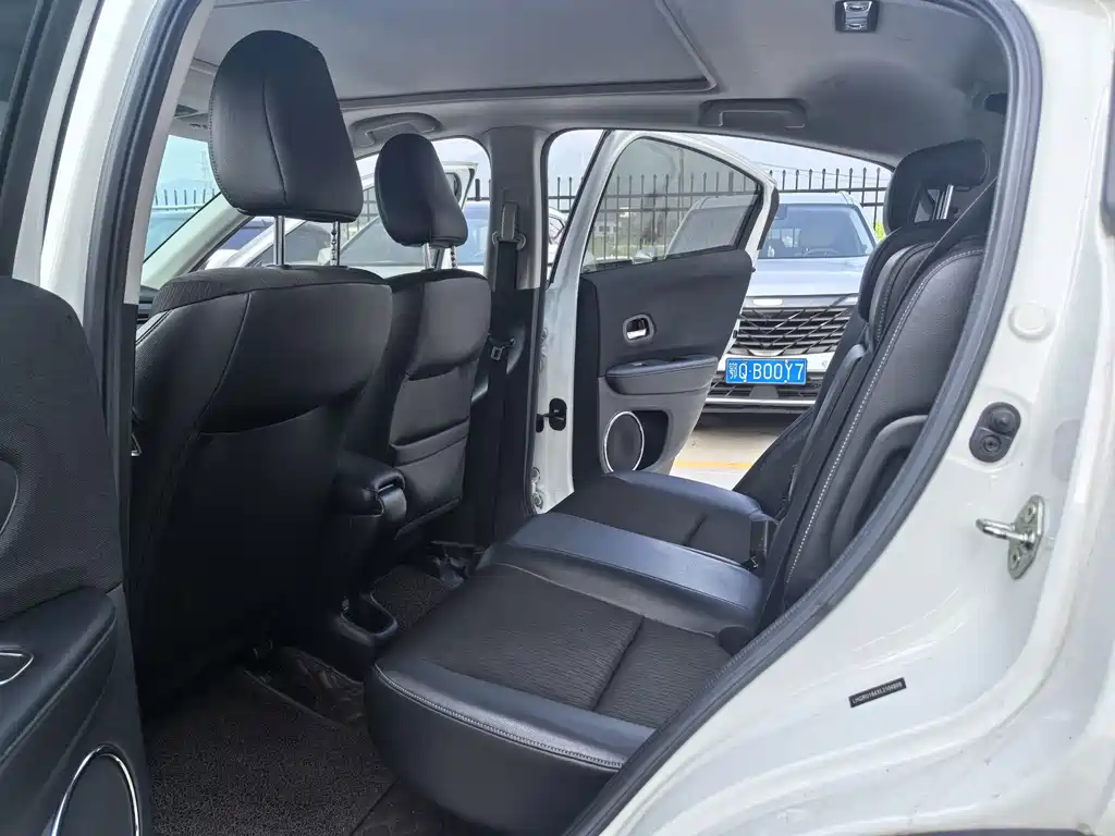 Honda Vezel 2020 — фото 12