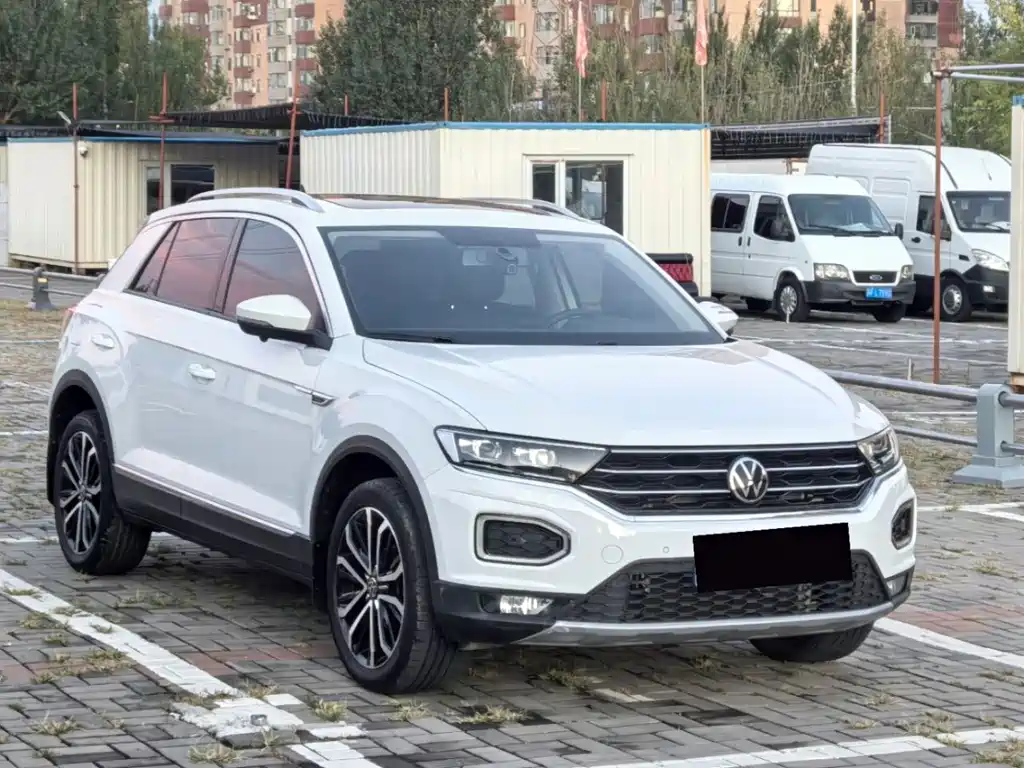 Volkswagen T-Roc 2022 — фото 2