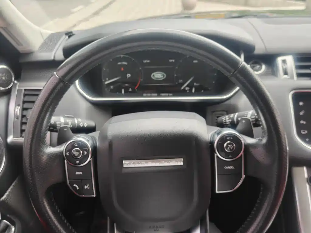 Land Rover Sport 2017 — фото 18