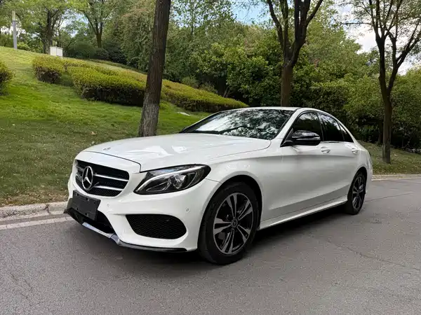 Mercedes-Benz C-Class 2017
