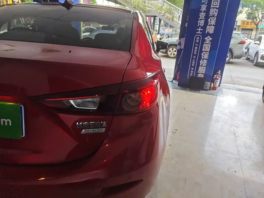 Mazda 3 Angkesela 2015 — фото 8