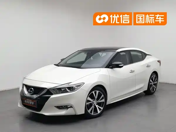 Nissan Sima 2018
