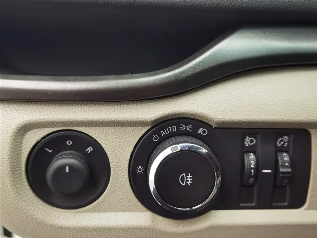 Buick Excelle 2018 — фото 21