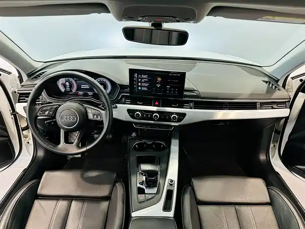 Audi A4L 2023