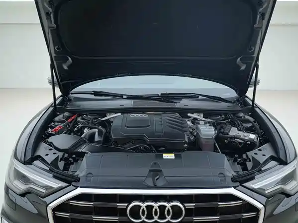 Audi A6L 2023