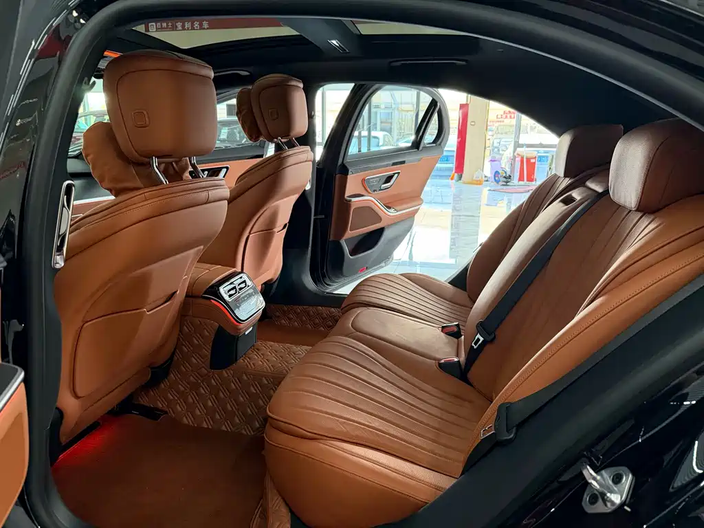 Mercedes-Benz S-Class 2023 — фото 11