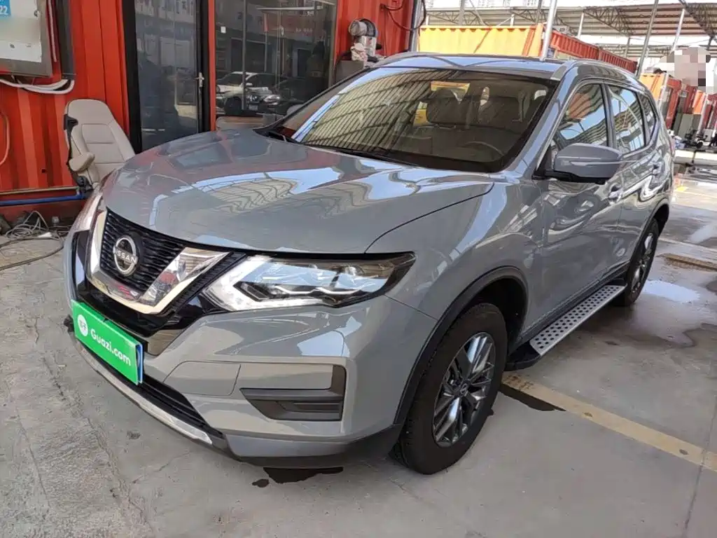 Nissan X-Trail 2025