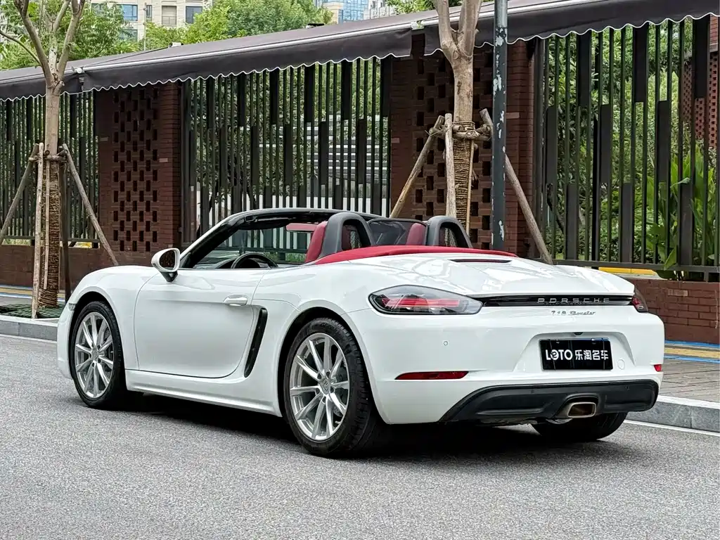 Porsche 718 2023 — фото 4