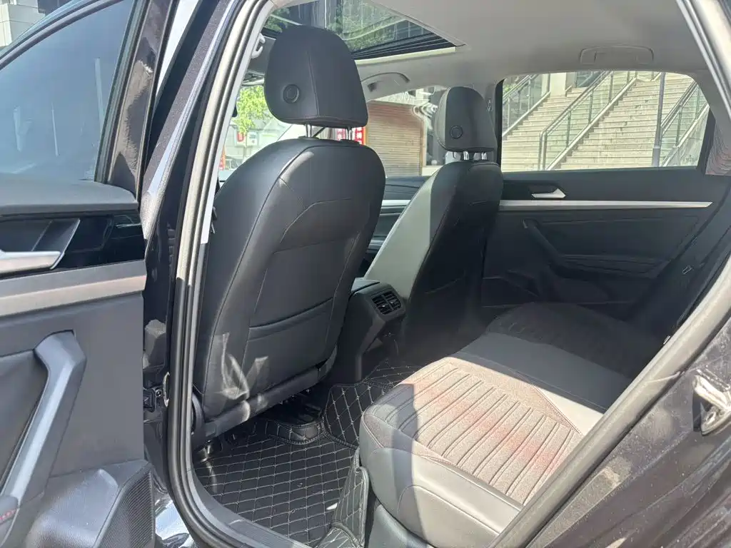 Volkswagen Lavida 2024