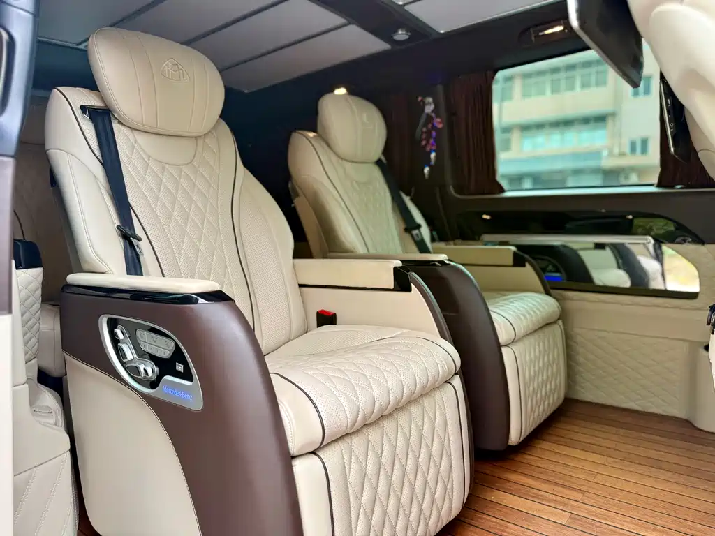 Mercedes-Benz Vito 2021 — фото 11
