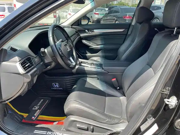 Honda Accord 2022
