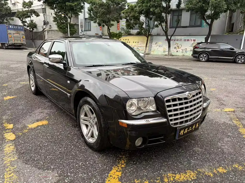 Chrysler 300C 2006 — фото 3