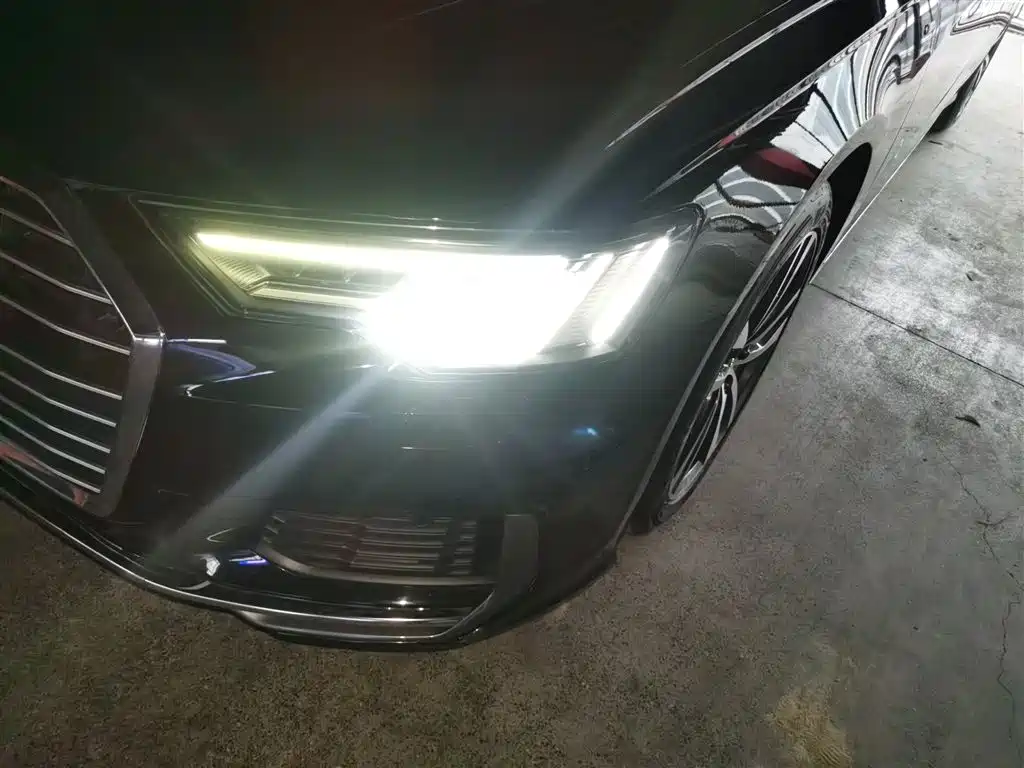 Audi A6L 2021 — фото 24