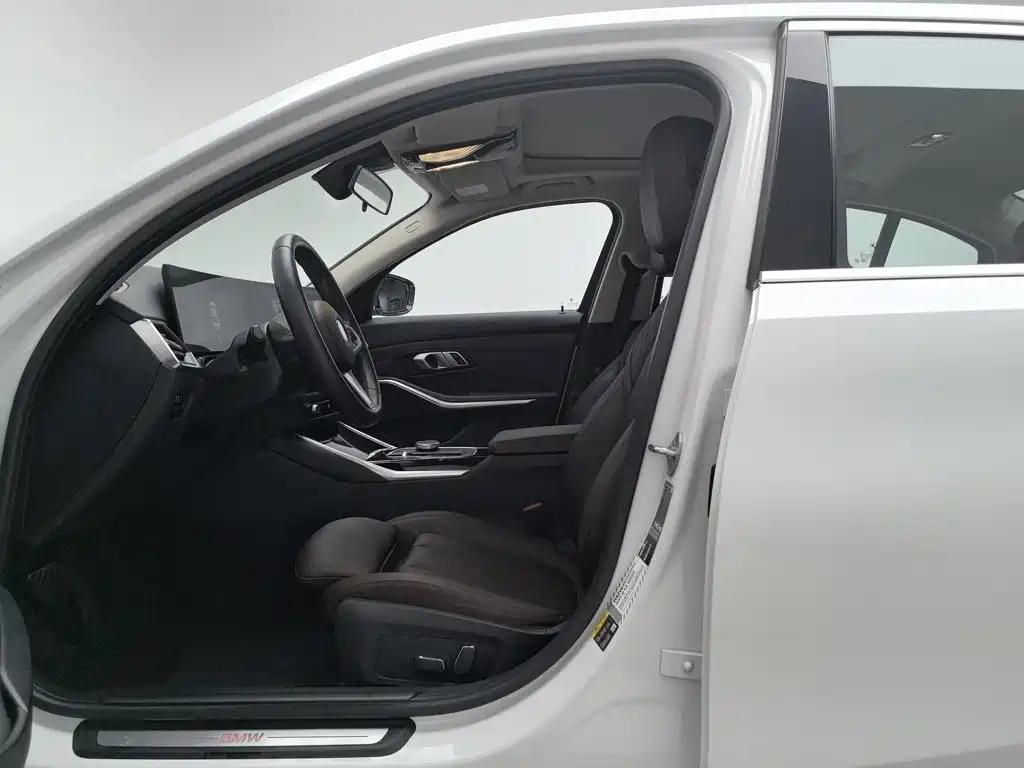 BMW i3 2024 — фото 10