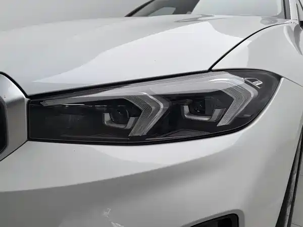 BMW i3 2024