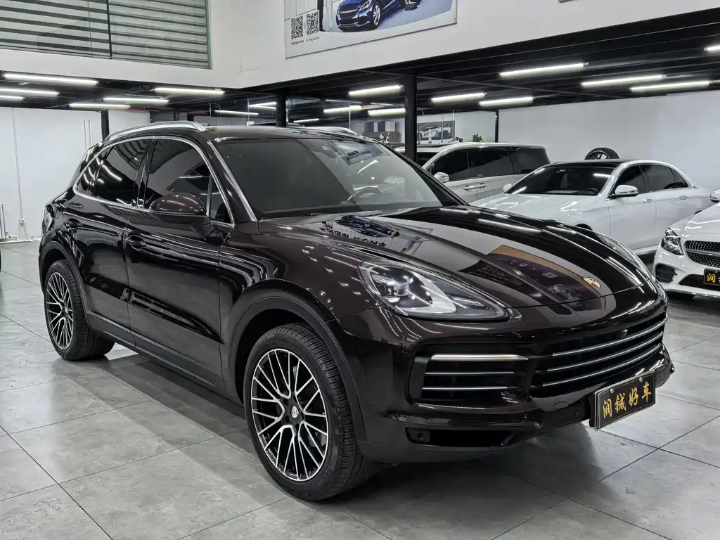 Porsche Cayenne 2020 — фото 3