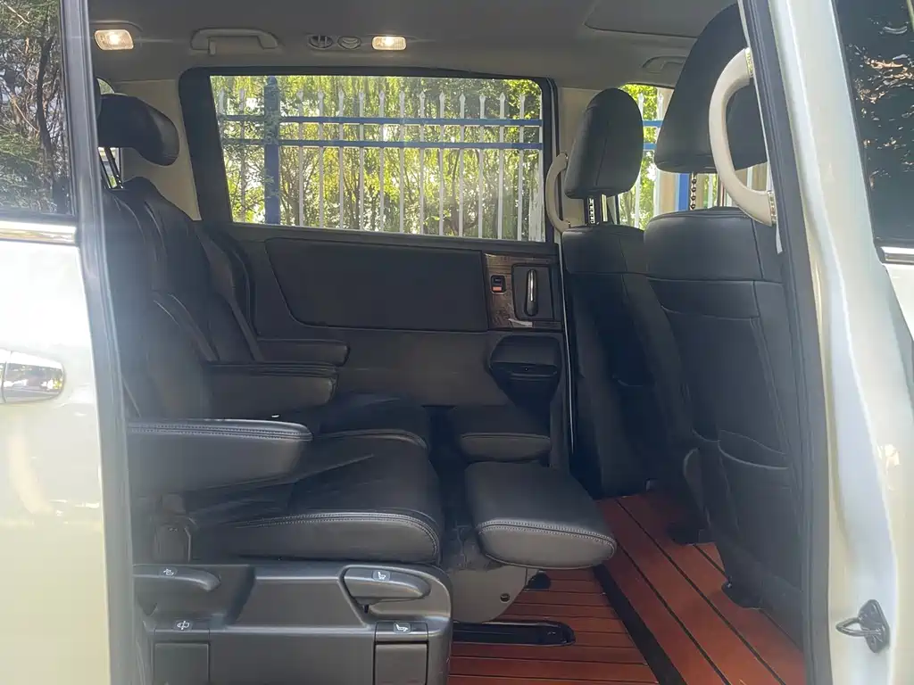 Honda Odyssey 2017 — фото 11